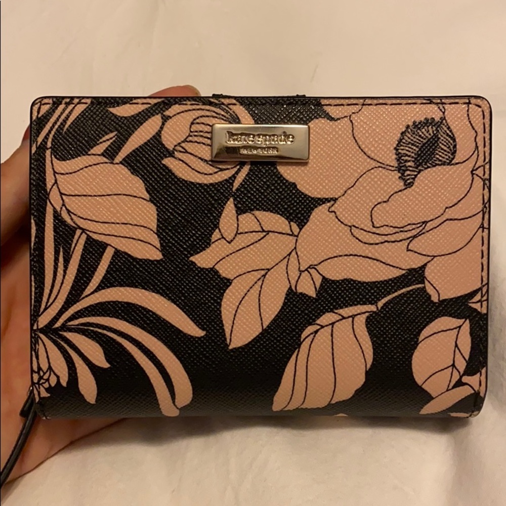 Kate Spade black and blush wallet